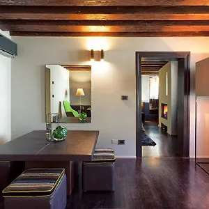 Charming House Iqs Apartment Venice