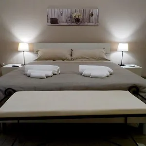 https://casa-di-nonna-gina.sicilyhotelsitaly.net